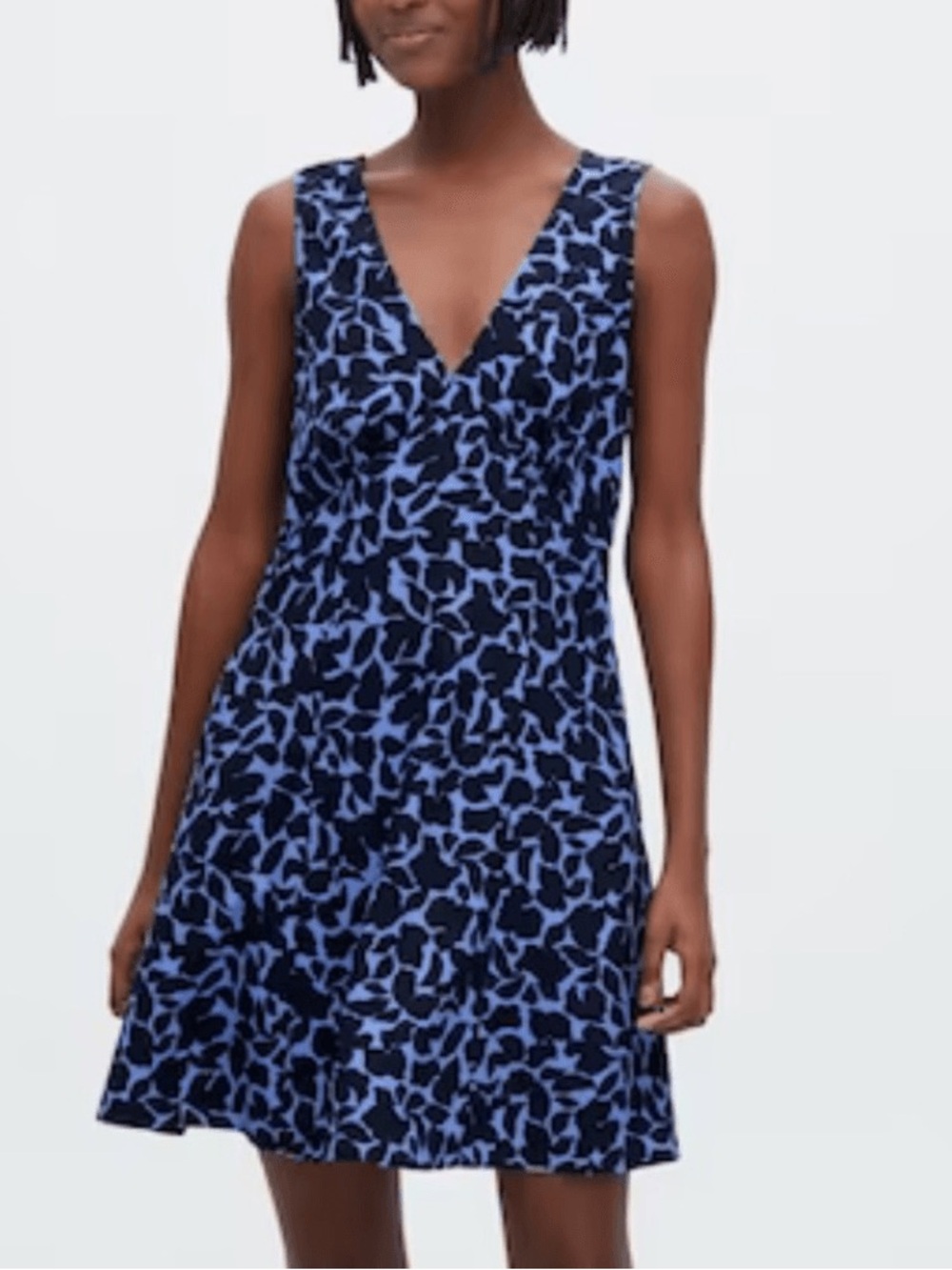Uniqlo Black and Blue Floral Sleeveless V-Neck Mini Dress